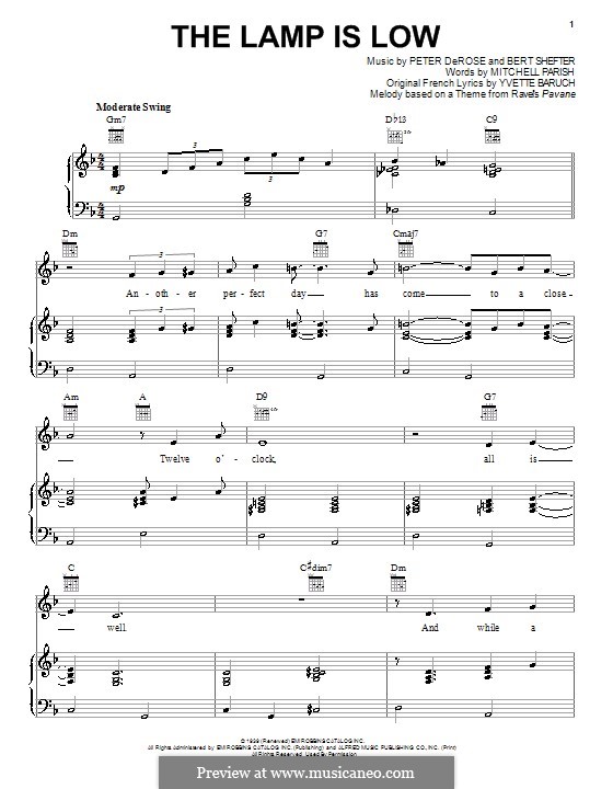 The Lamp Is Low: For voice and piano (or guitar) by Peter de Rose