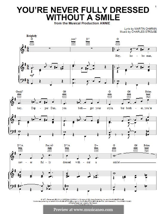 You're Never Fully Dressed without a Smile: Für Stimme und Klavier (oder Gitarre) by Charles Strouse