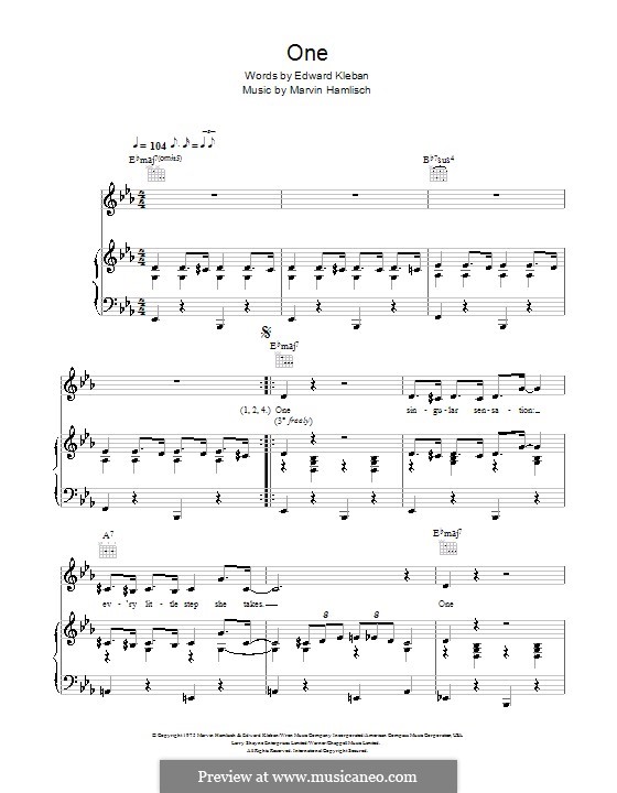 One (from A Chorus Line): Para vocais e piano by Marvin Hamlisch