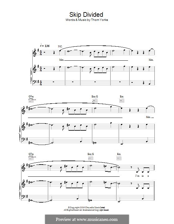Skip Divided: Для голоса и фортепиано (или гитары) by Thomas Yorke
