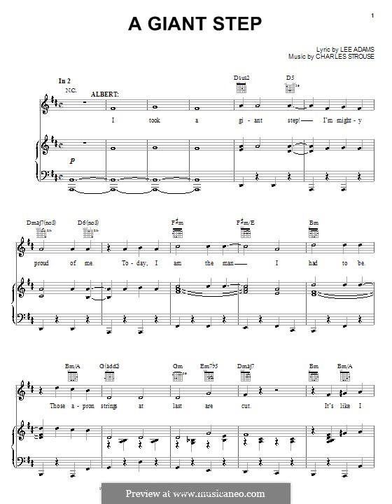 A Giant Step: Для голоса и фортепиано (или гитары) by Charles Strouse