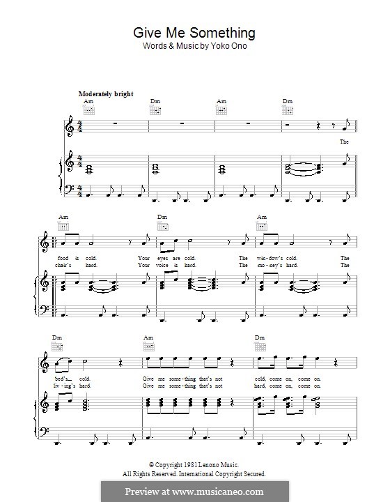 Give Me Something: Для голоса и фортепиано (или гитары) by Yoko Ono